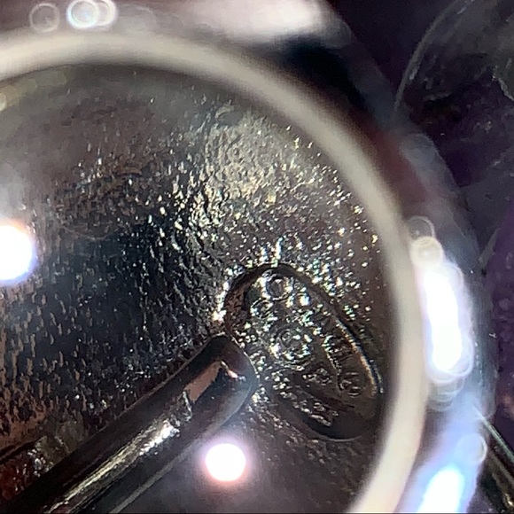 CHANEL P01 lavender Italian Resin pin back BROOCH w/pendant loop - Picture 7 of 13